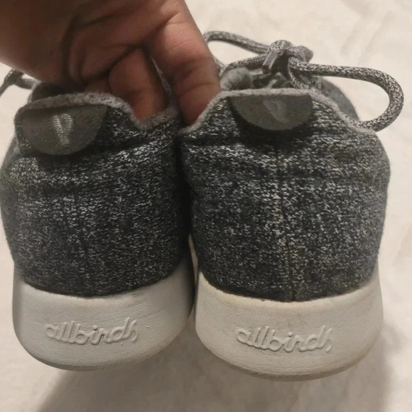 ALLBIRDS Men's Grey Wool runners, light grey soles, athletic sneakers, size 10 - Picture 5 of 7
